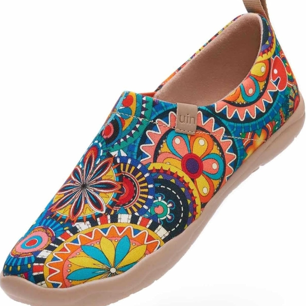 UIN Women's Colorful Slip-On Shoes